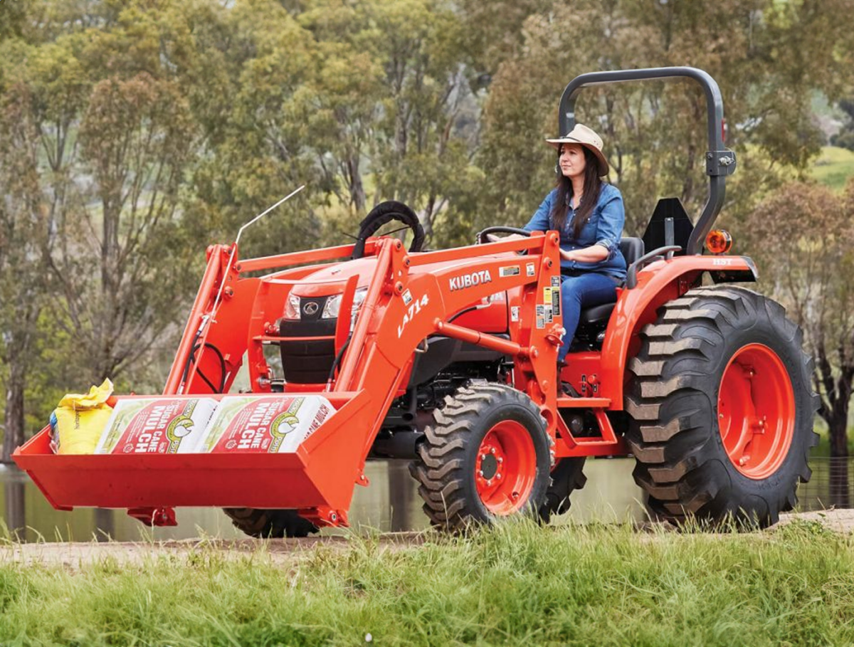 Kubota  Standard L Series Tractor